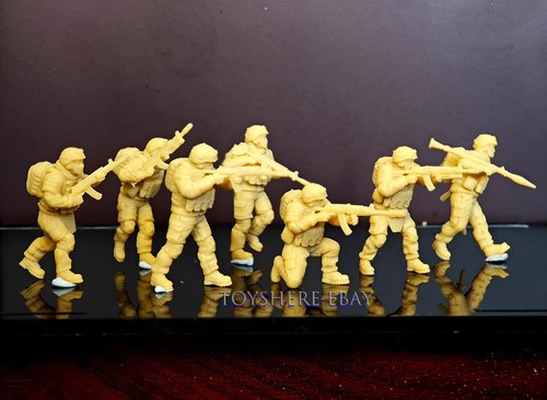 Soldato russo 7 - 1/72,