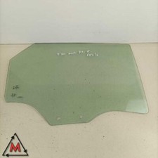 Lunotto posteriore rh 82G845206 43R-010840 per AUDI A1 MK2 GB 25 TFSI 2018 usato (85485)