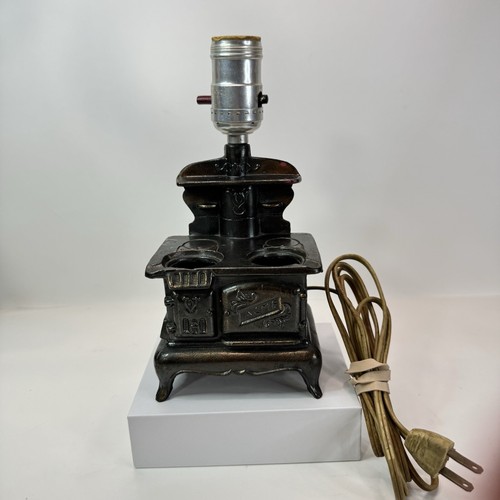 Lampada scrivania fornello