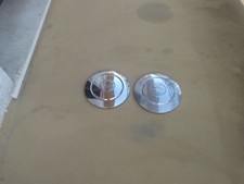 DUETTO 1300-GIULIA 1300 (RUOTE CON BUGNE)--2 COPRIMOZZO ORIGINALI -USATI