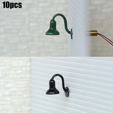 Pali lampada stradale in scala