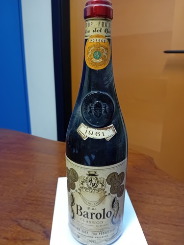 Antica bottiglia vino - antica,