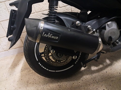Scarico leovinci dark serie - dark,