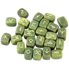 Set rune cubo di giada verde