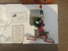 Marvin the Martian statue