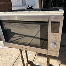 Panasonic Genius NN-CD87KS