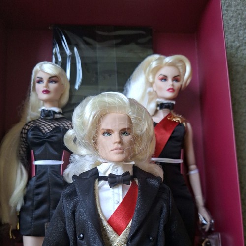 Integrity toys jem and the - integrity,