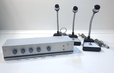 SET DI 3 MICROFONI DA TAVOLO E MIXER VINTAGE