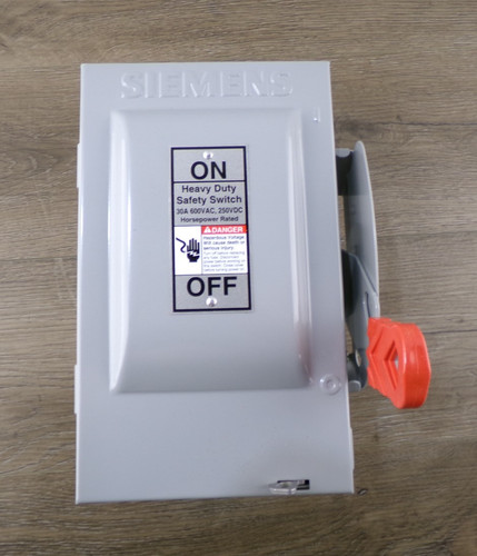 Nuovo siemens hnf361 30a - siemens, 3p