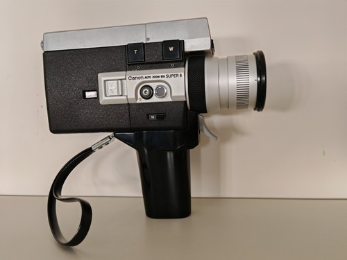 Cinepresa super canon - 8, auto