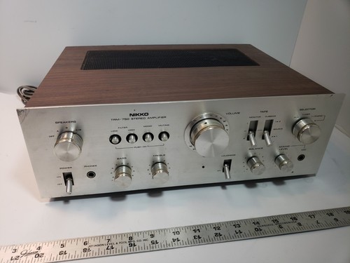PREAMPLIFICATORE/AMPLIFICATORE