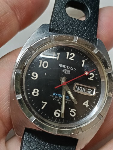 Seiko sports 6119 8140 water - sports,