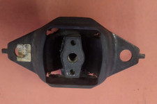 Supporto tassello motore lato - supporto,
