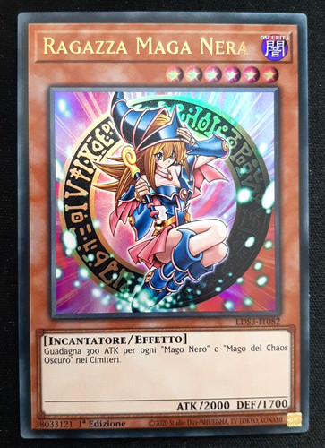 Ragazza maga nera ultra - ragazza, rara
