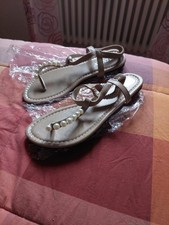 Sandali Marroncini Con Perle