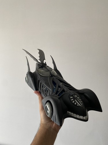 Batmobile kenner batman - kenner,