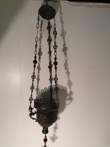 Antica lampada pensile