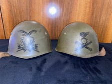 2 Elmetti m 33.  Genio