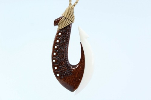 Collana con gancio pesce - , in