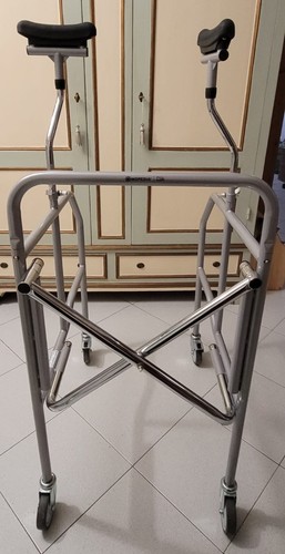 Deambulatore ascellare - deambulatore,
