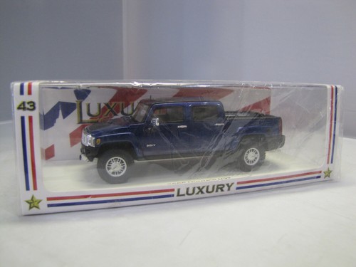 Luxury collectibles 101317 - collectibles,