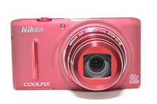 Nikon Coolpix S9500 fotocamera