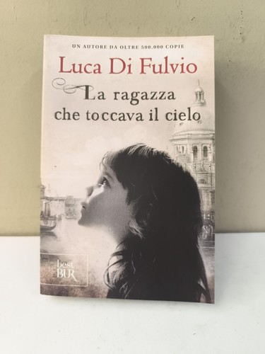 Ragazza che toccava - ragazza,