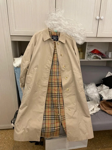 Burberrys vintage long trench - vintage,