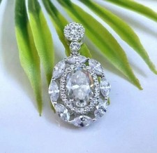 Ciondolo aureola ovale