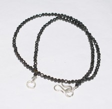 Pietra di ossidiana rotonda in