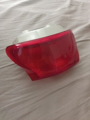 Faro posteriore triumph speed - posteriore,