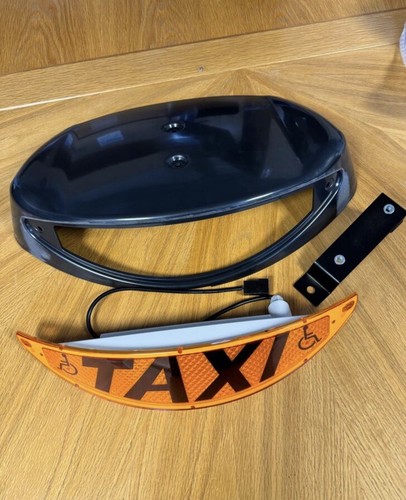Taxi hire sign - hire, kit/taxi