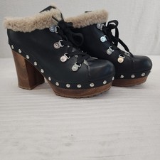 Zoccoli donna Guess neri