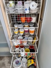 collezione di piu 200 tazze
