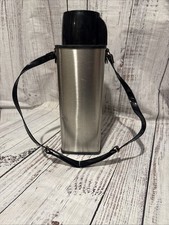 ￼ Vintage Universal Brand