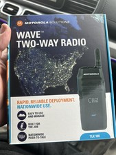 Motorola WAVE TLK 100 radio