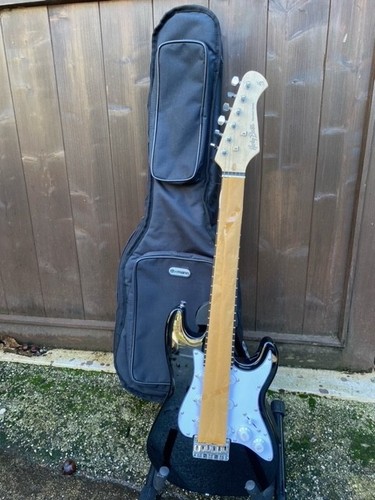 Chitarra elettrica prof - chitarra,