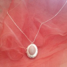 Medaglione vintage antico