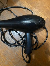 Asciugacapelli nero con beccuccio funzionante