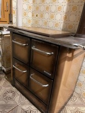 Stufa a legna SPLENID con forno e tubi scarico fumi in ottime condizioni