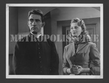 WALTER CHIARI E SOPHIA LOREN NEL FILM UN GIORNO IN PRETURA 1953