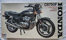 Tamiya HONDA CB750F kit scala