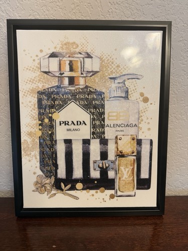 Moda wall art - wall,