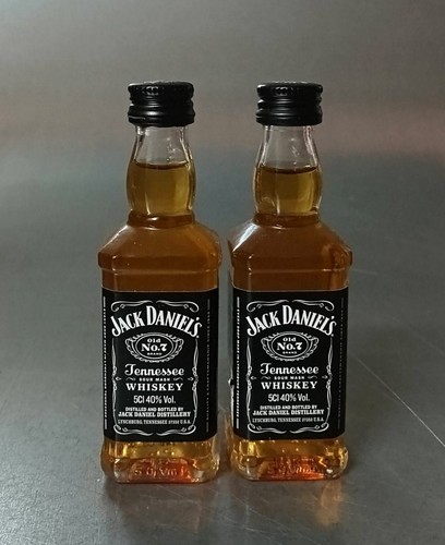 Miniature jack daniel - miniature,