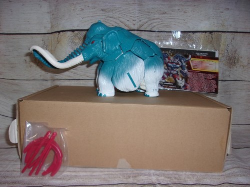 Transformers collectors club - transformers,