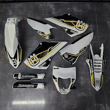 Plastiche grafica husqvarna - +,