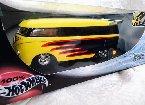 Hot wheels volkswagen bus - hot,