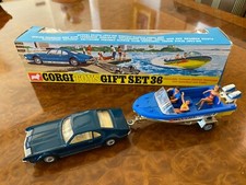 Giocattoli Corgi Vintage | Nuovo con scatola tutto originale | Oldsmobile + Glastron | Set regalo n. 36 
