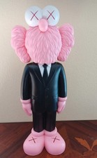 Kaws Elegante