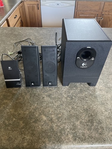 Logitech 240 computer - x,